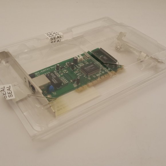 D-LINK DFE-530TX+ Rev D2 Fast Ethernet PCI 10/100 Mbps Adapter / NIC - Picture 6 of 12